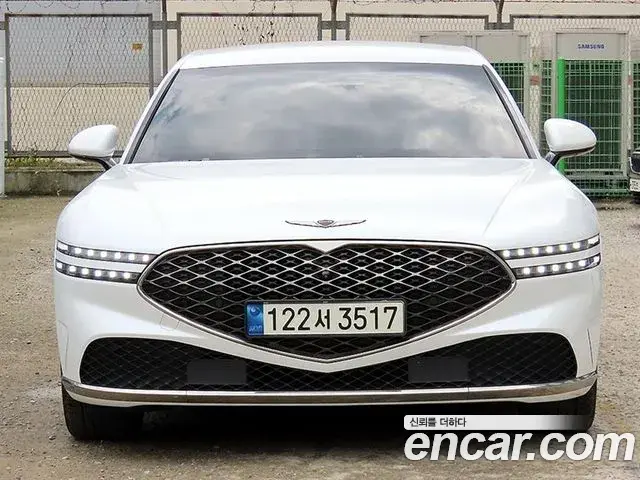 Genesis G90 2023 — Фото 1/20