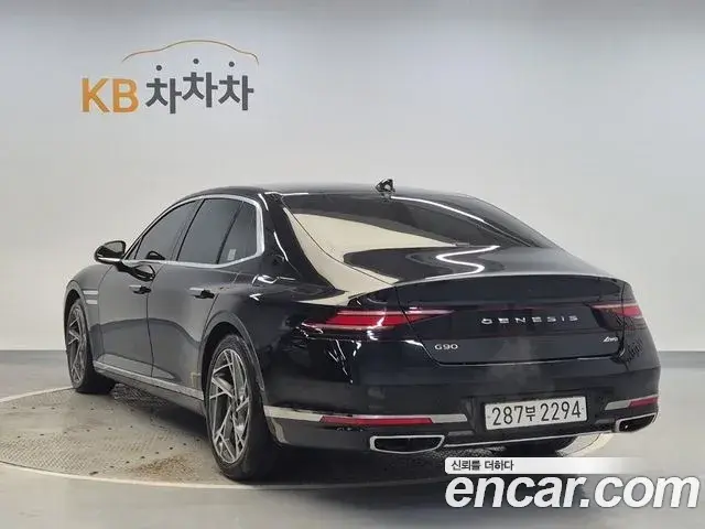 Genesis G90 2022 — Фото 1/19