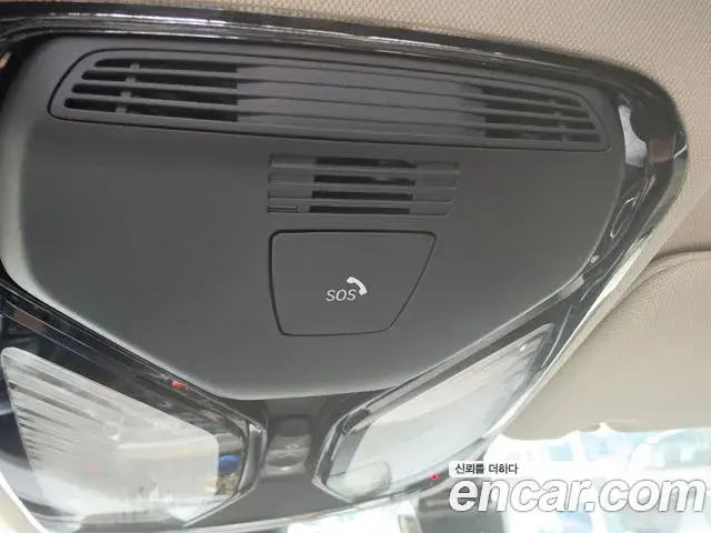 BMW 5 Series 2018 — Фото 16/17