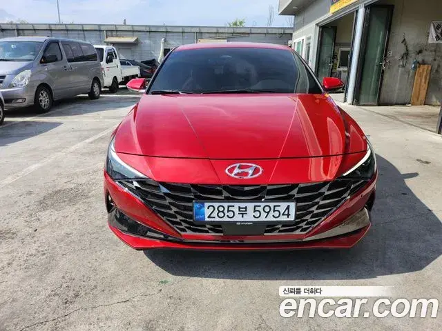 Hyundai Avante 2023 — Фото 2/15
