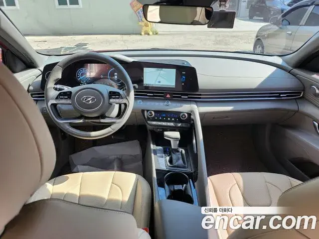 Hyundai Avante 2023 — Фото 9/15