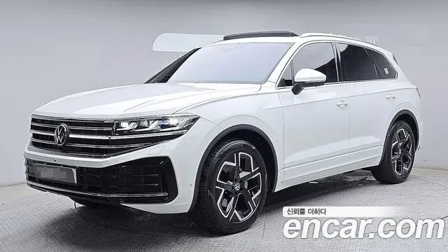 Volkswagen Touareg 2025 — Фото 9/20