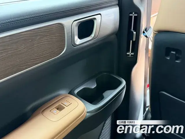 Hyundai Santa Fe 2024 — Фото 9/20