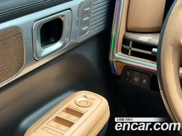 Hyundai Santa Fe 2024 — Фото 16/20