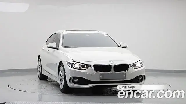 BMW 4 Series 2019 — Фото 3/20