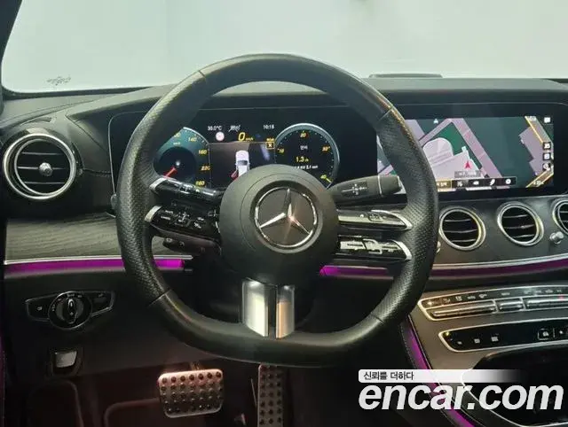 Mercedes-Benz E-Class 2023 — Фото 6/20