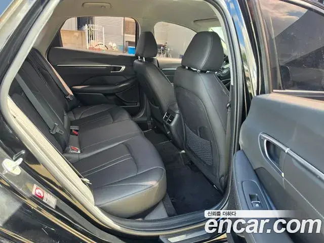 Hyundai Sonata 2022 — Фото 12/20
