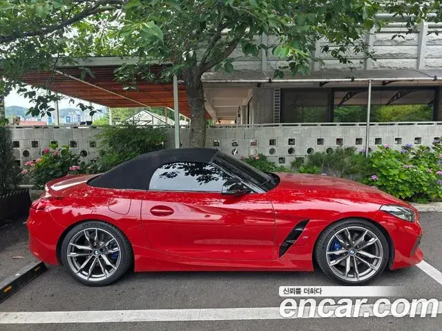 BMW Z4 2019 — Фото 2/7