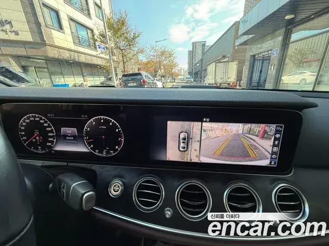 Mercedes-Benz E-Class 2018 — Фото 6/15