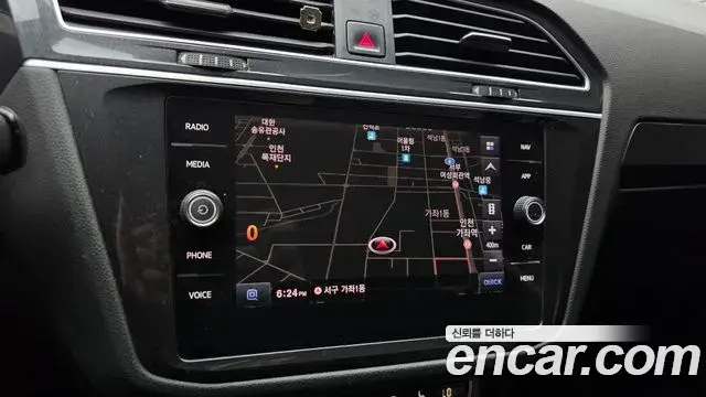 Volkswagen Tiguan 2020 — Photo 21/31