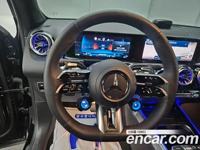 Mercedes-Benz GLB-Class 2025 — Фото 17/20