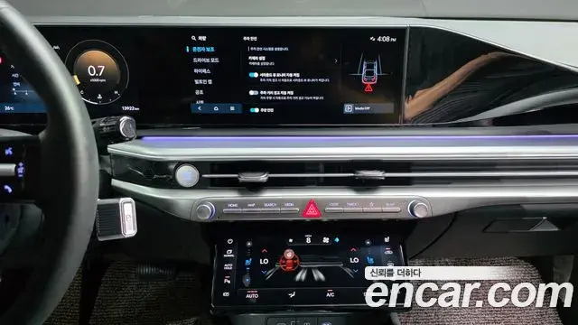 Hyundai Grandeur 2023 — Фото 18/20