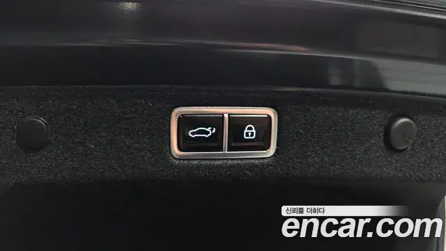 Hyundai Grandeur 2023 — Фото 20/20