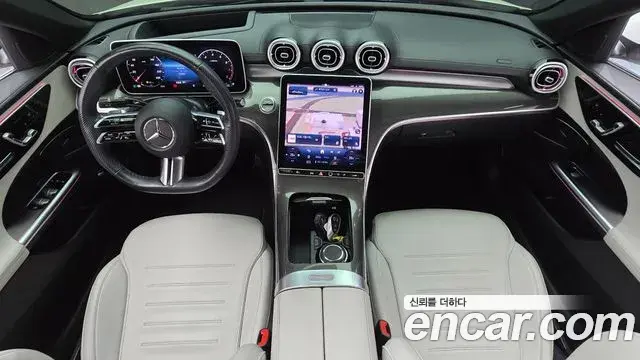 Mercedes-Benz C-Class 2023 — Фото 7/20