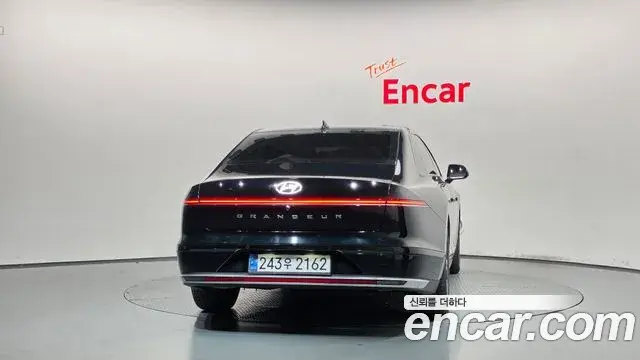 Hyundai Grandeur 2023 — Фото 4/20