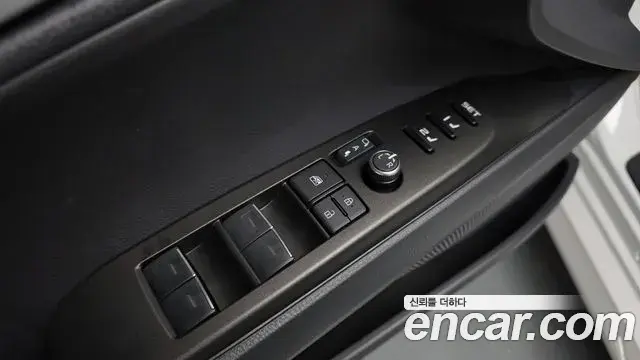 Toyota Camry 2026 — Photo 30/31