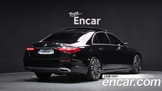 Mercedes-Benz S-Class 2021 — Фото 1/20