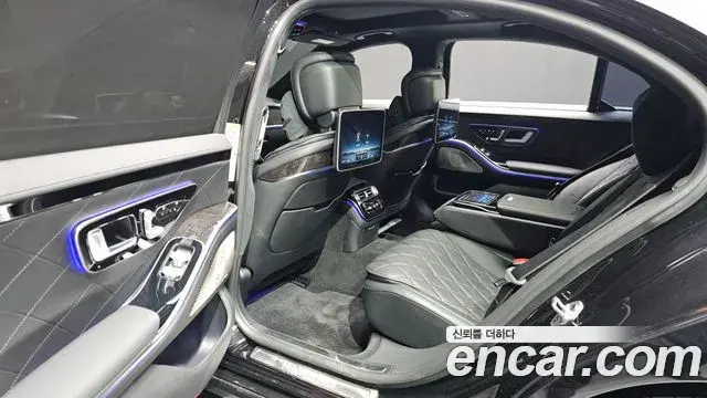 Mercedes-Benz S-Class 2021 — Фото 11/20