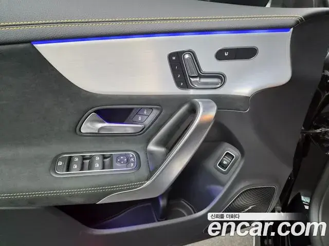 Mercedes-Benz CLA-Class 2025 — Фото 14/19
