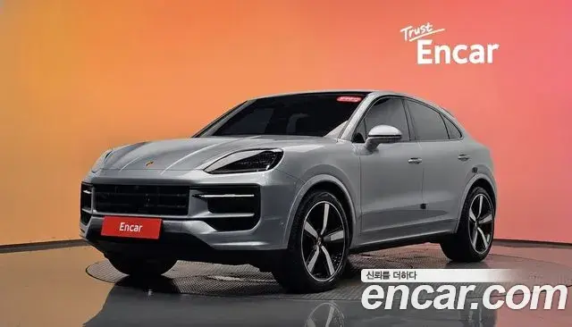 Porsche Cayenne 2024 — Фото 1/20