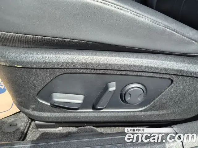 Hyundai Sonata 2021 — Фото 17/20