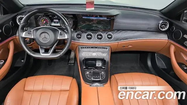 Mercedes-Benz E-Class 2018 — Фото 11/20