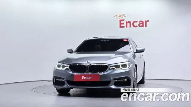 BMW 5 Series 2018 — Фото 3/20