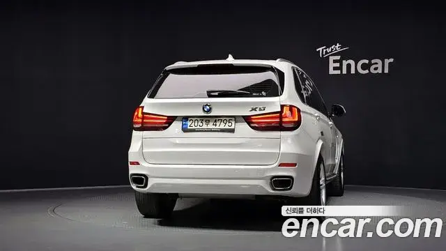 BMW X5 2018 — Фото 4/20