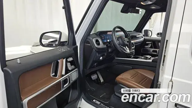 Mercedes-Benz G-Class 2021 — Фото 10/20