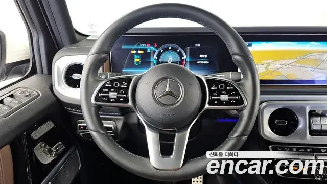 Mercedes-Benz G-Class 2021 — Фото 13/20