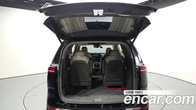Kia Carnival 2022 — Фото 20/20