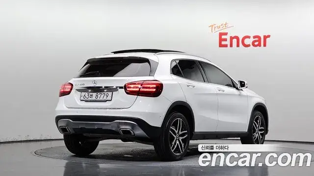 Mercedes-Benz GLA-Class 2018 — Фото 2/20