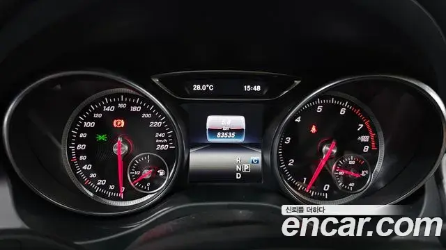Mercedes-Benz GLA-Class 2018 — Фото 8/20