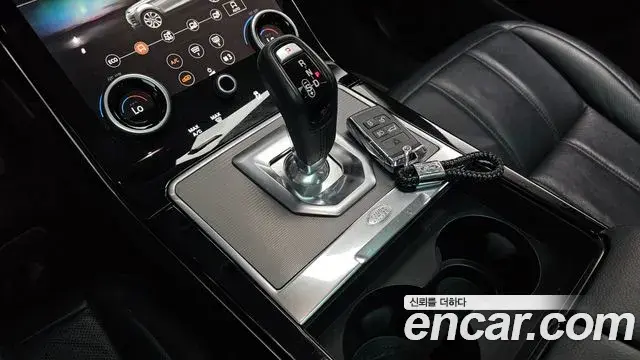 Land Rover Range Rover Evoque 2020 — Фото 9/20