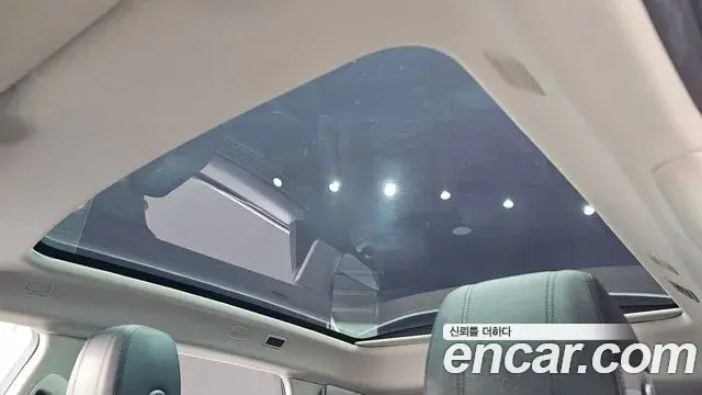 Land Rover Range Rover Evoque 2020 — Фото 19/20