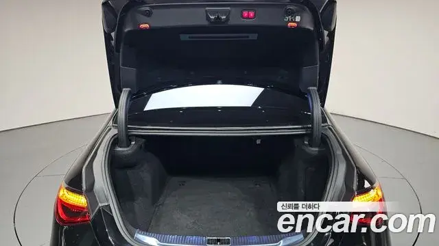 Mercedes-Benz S-Class 2022 — Şəkil 32/40
