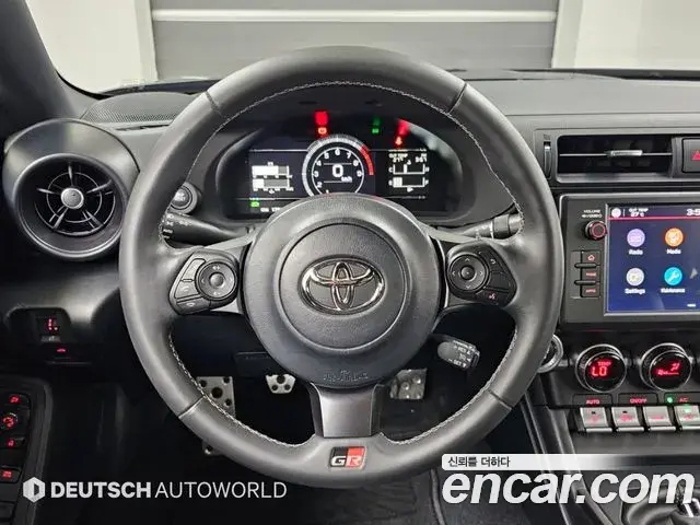 Toyota GR86 2024 — Şəkil 13/20