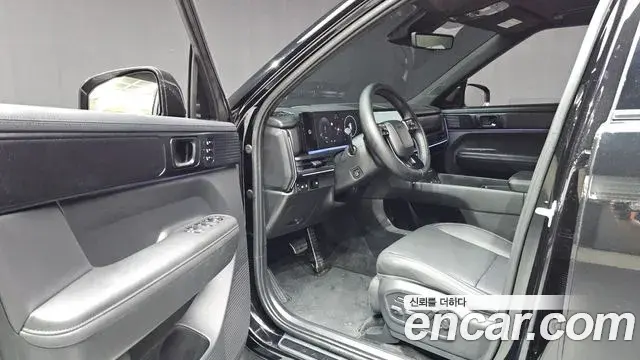 Hyundai Santa Fe 2025 — Фото 10/20