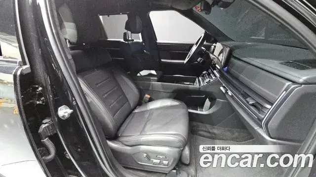 Hyundai Santa Fe 2025 — Фото 11/20