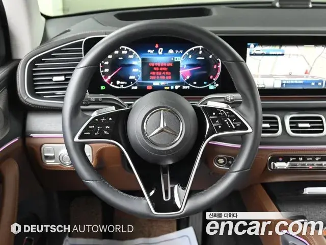 Mercedes-Benz GLE-Class 2025 — Фото 12/20