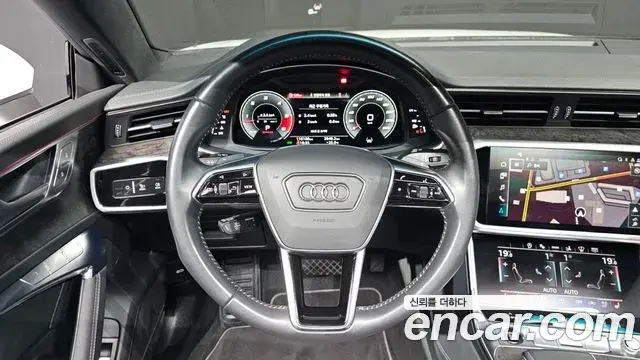 Audi A7 2021 — Фото 13/20