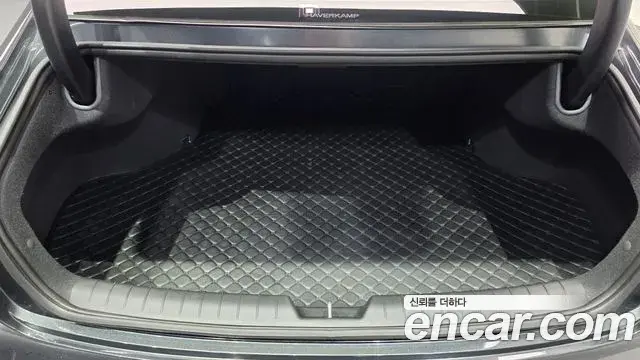 Hyundai Grandeur 2023 — Фото 16/20