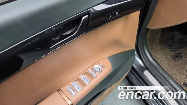 Hyundai Grandeur 2023 — Фото 20/20