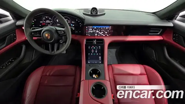 Porsche Taycan 2023 — Şəkil 7/20