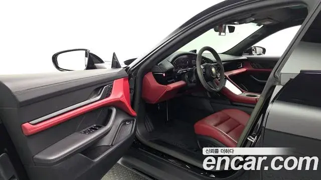 Porsche Taycan 2023 — Şəkil 20/20