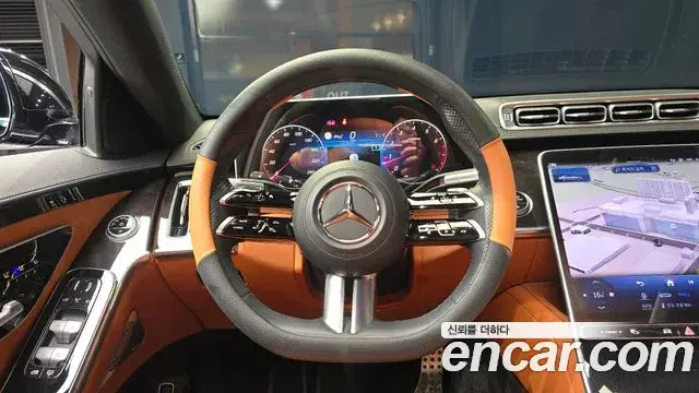 Mercedes-Benz S-Class 2023 — Şəkil 11/33