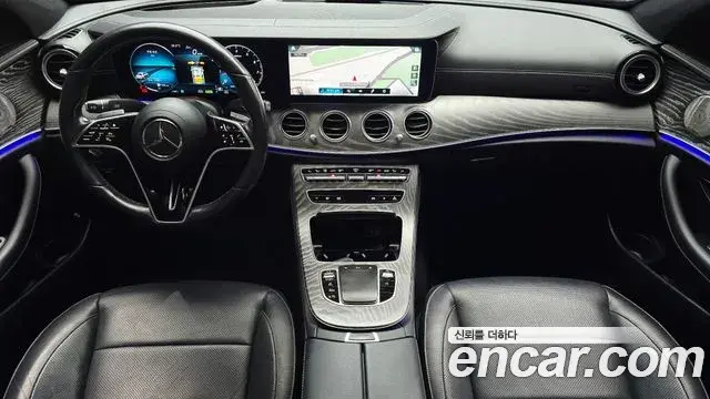 Mercedes-Benz E-Class 2022 — Фото 7/20