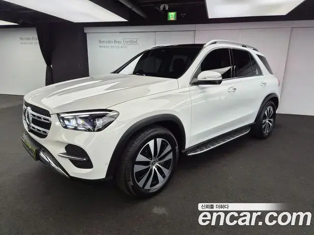 Mercedes-Benz GLE-Class 2026 — Фото 10/19