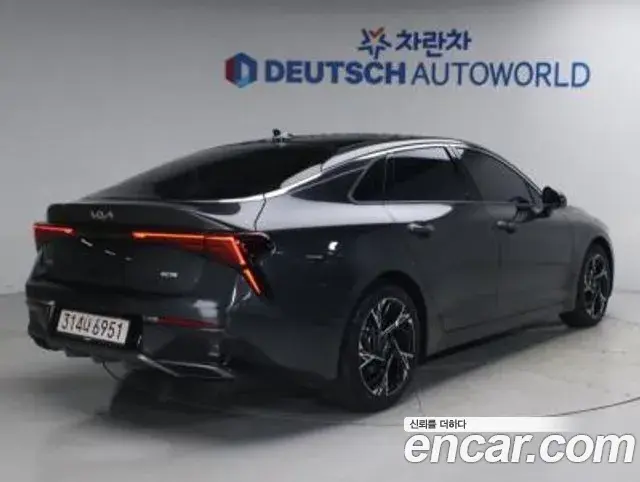 Kia K5 2025 — ფოტო 9/20