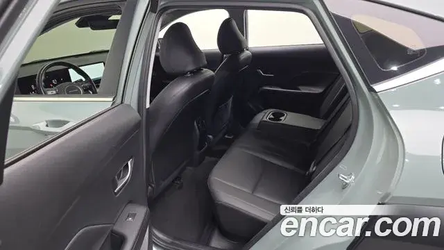 Hyundai Kona 2024 — Фото 11/20